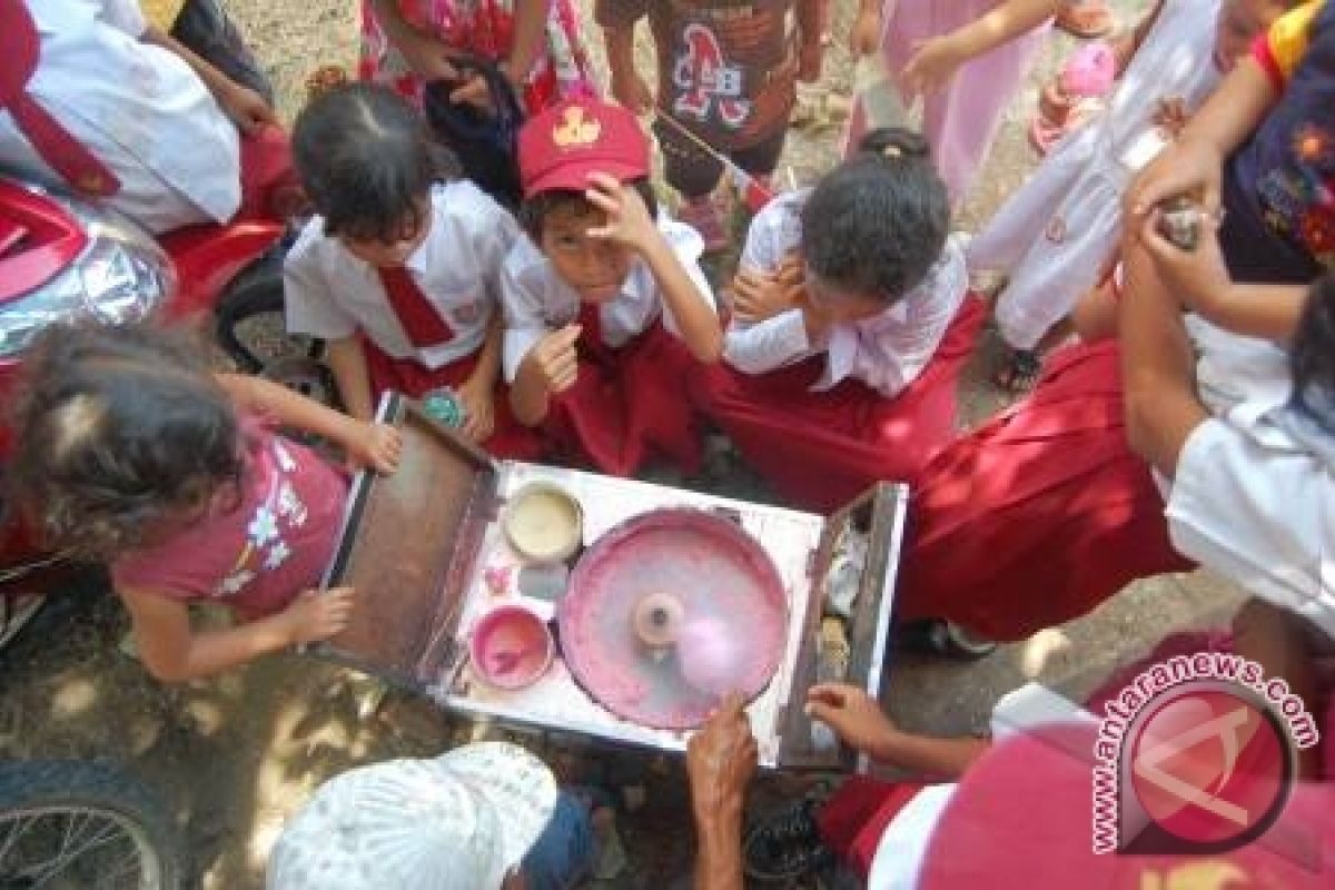 Penting, ajari anak bawa bekal sejak dini