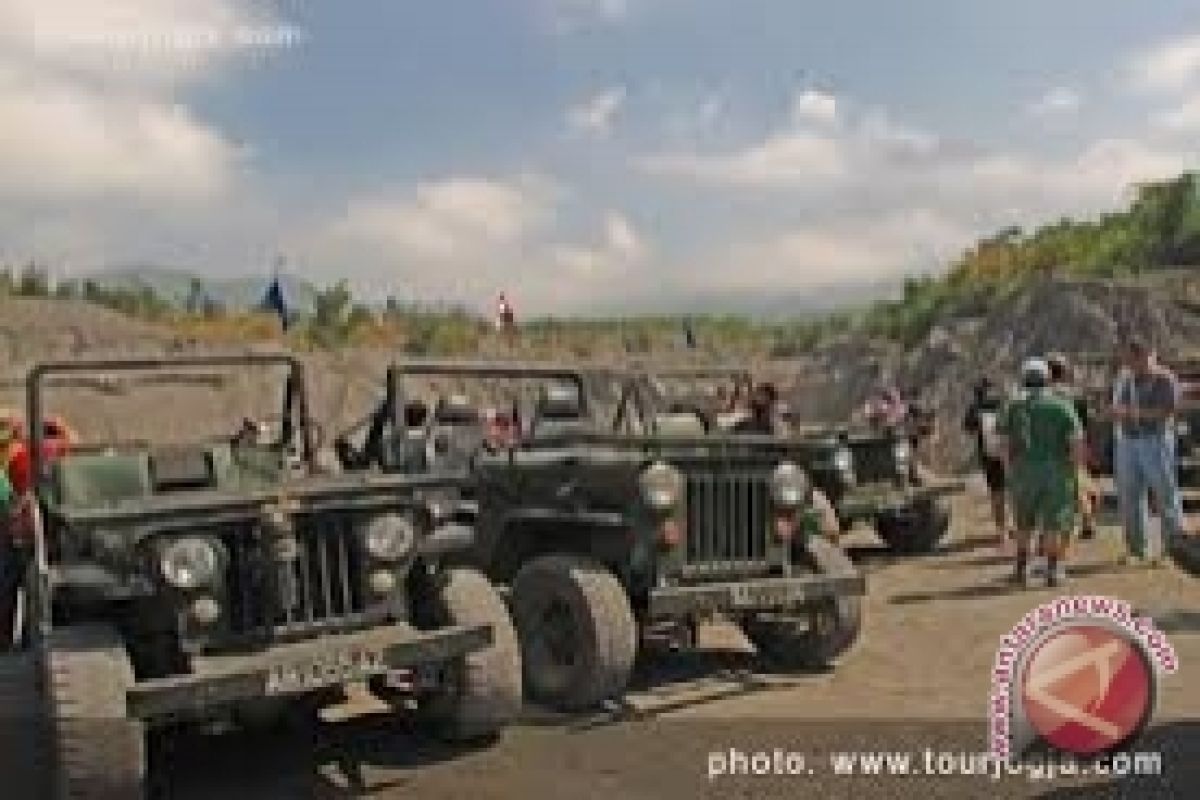 "Jip wisata" kenalkan candi di pelosok Prambanan 