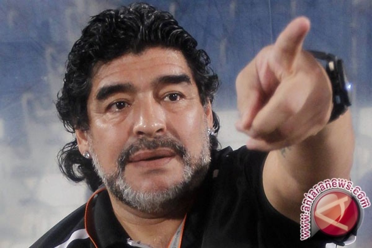  Maradona ziarahi makam Hugo Chavez