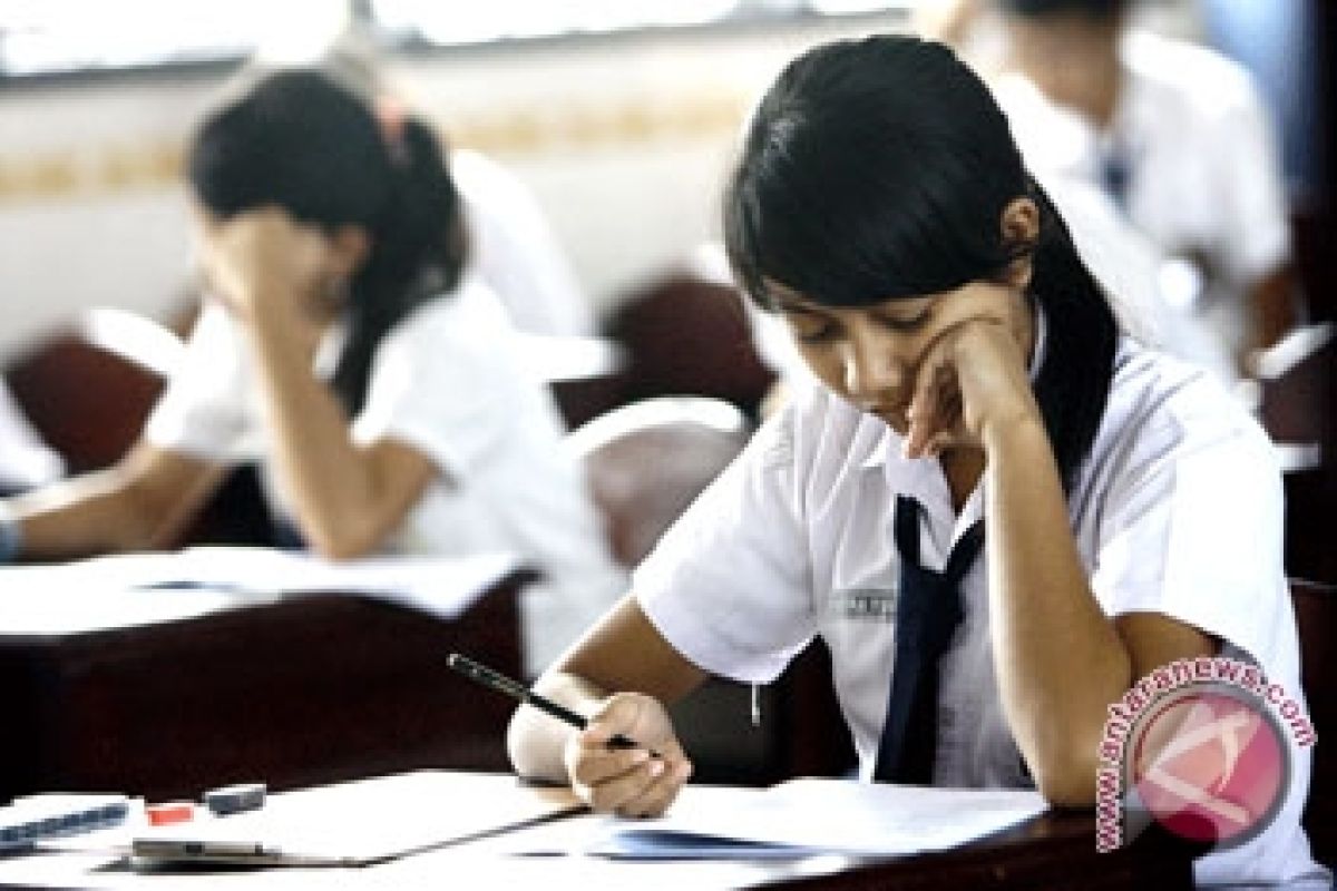 SMP Kota Gorontalo Laksanakan Un Sistem Manual 