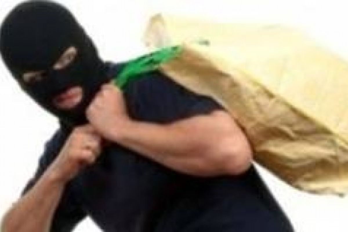 Polisi buru buronan pencuri aset kantor di Makasar