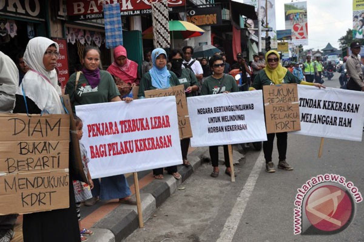 NU: istri laporkan suami pelaku KDRT bukan dosa