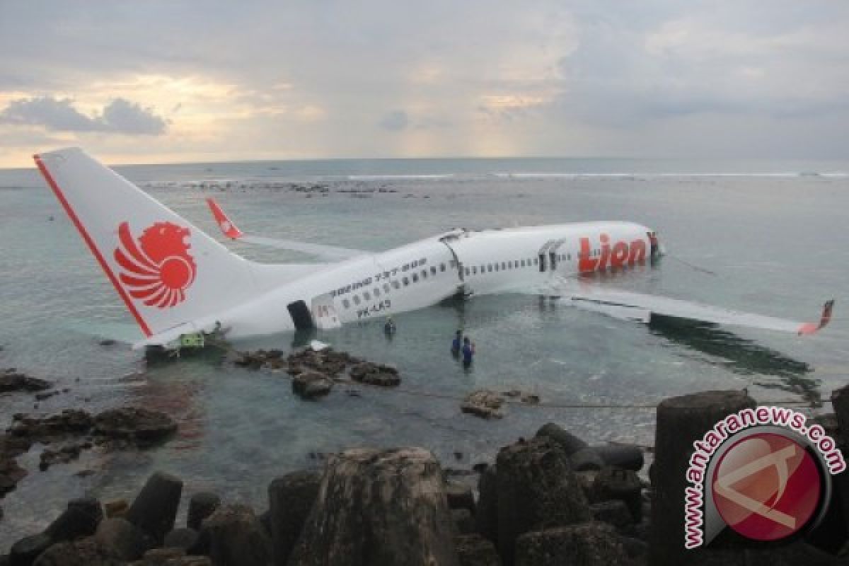 Data memori "CVR" Lion Air terendam air