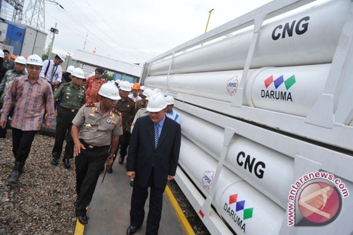 PLN cari 10 kargo LNG