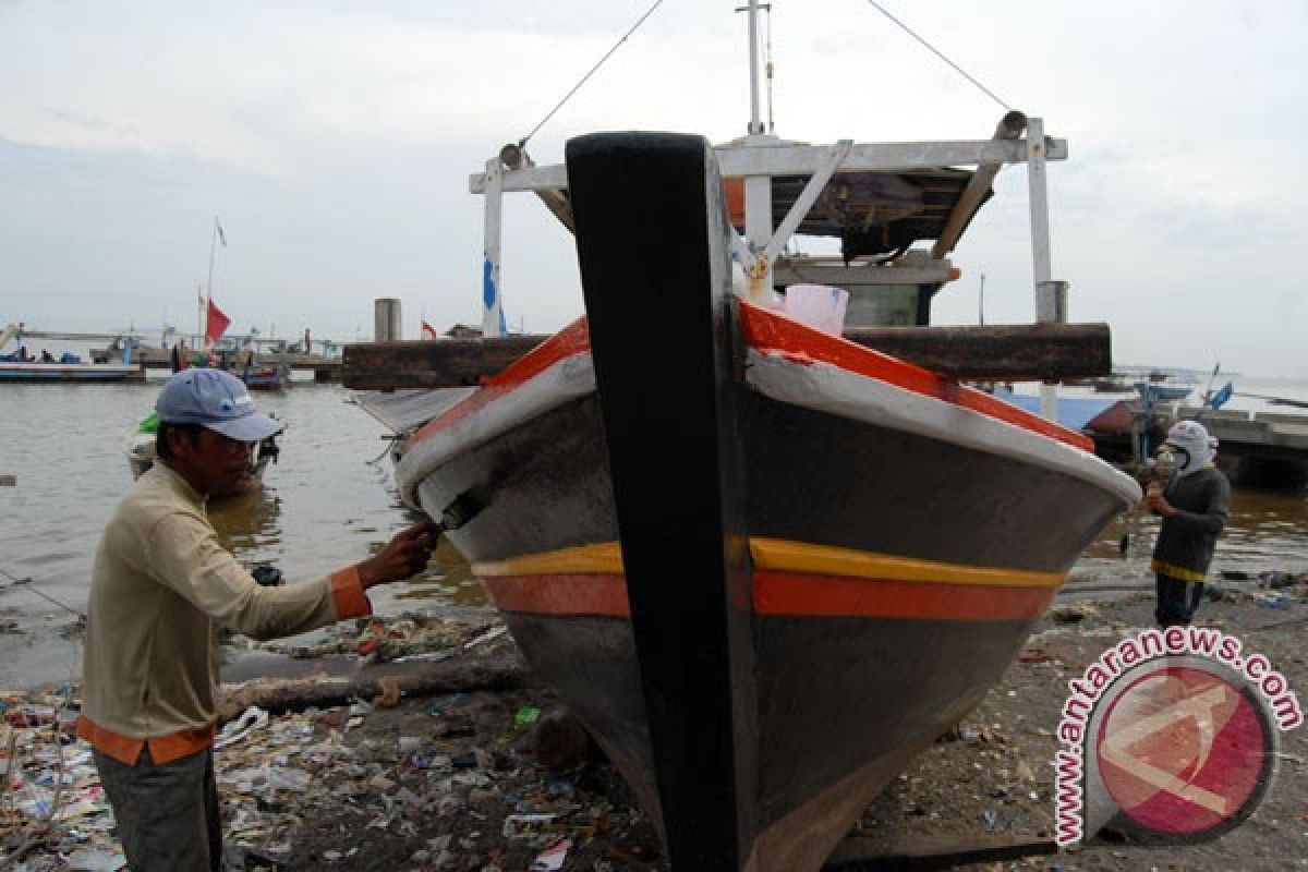 DPR inginkan bantuan kapal nelayan segera dievaluasi