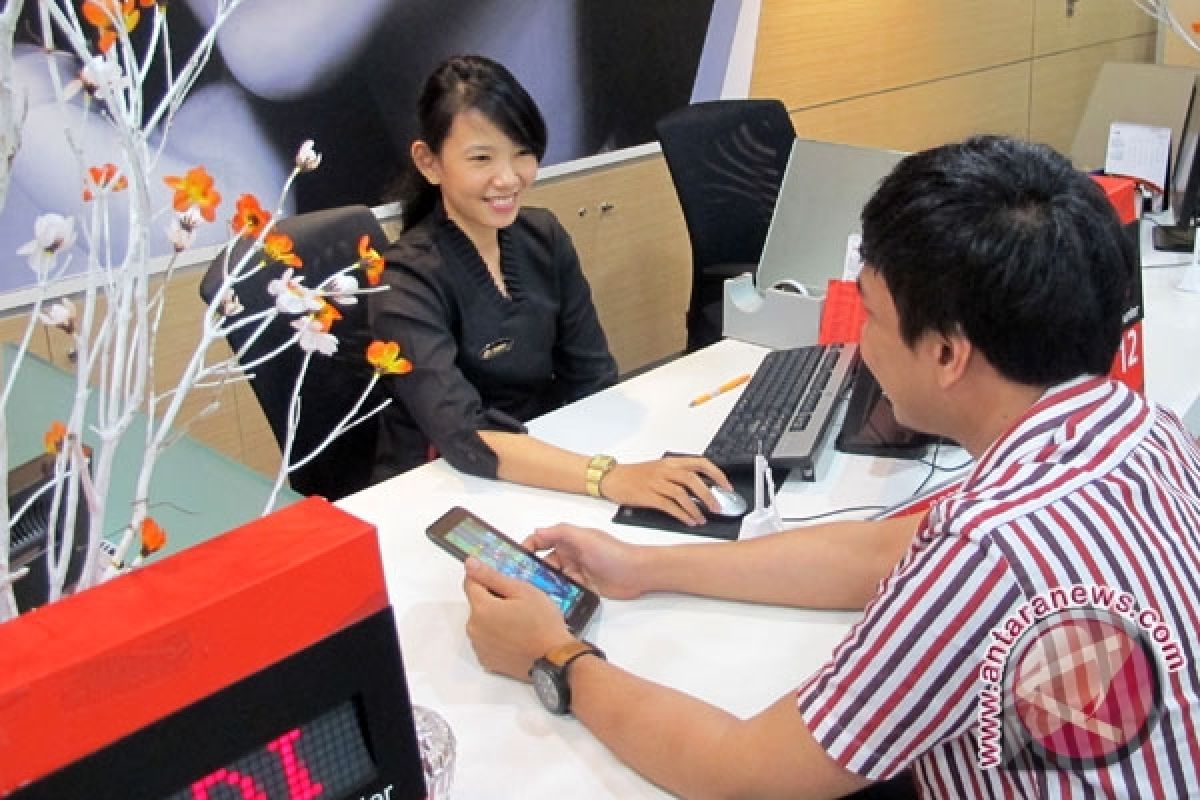 Telkomsel ingatkan marak penipuan SMS 