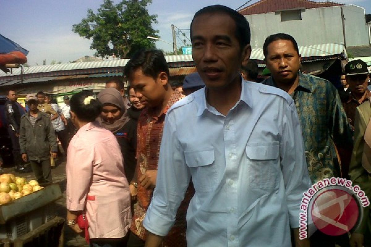 Jokowi cek pompa Ancol