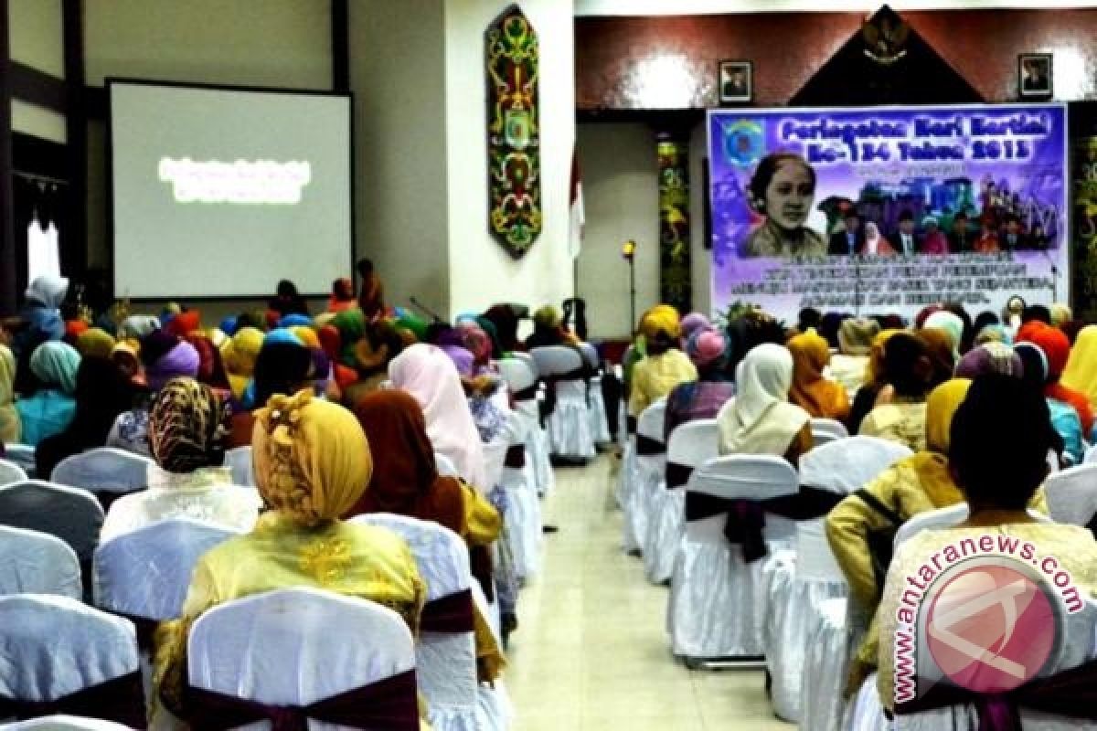 Bupati Paser Minta Perempuan Berperan dalam Pembangunan  