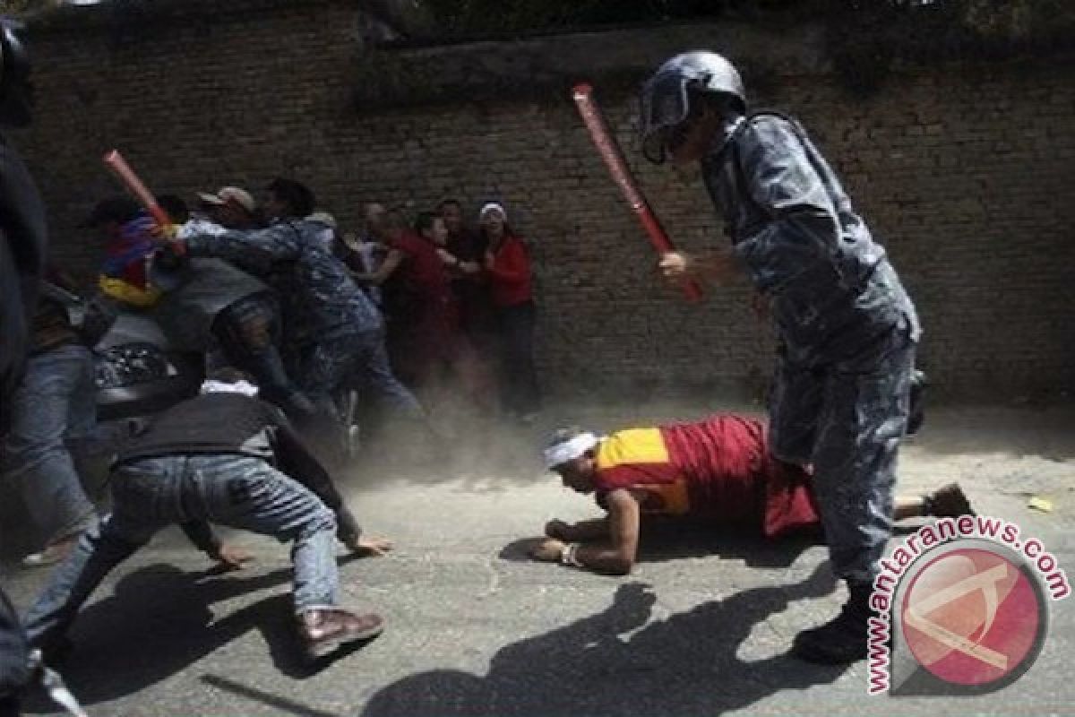 Lagi, biksu bakar diri di Tibet protes kebijakan Beijing