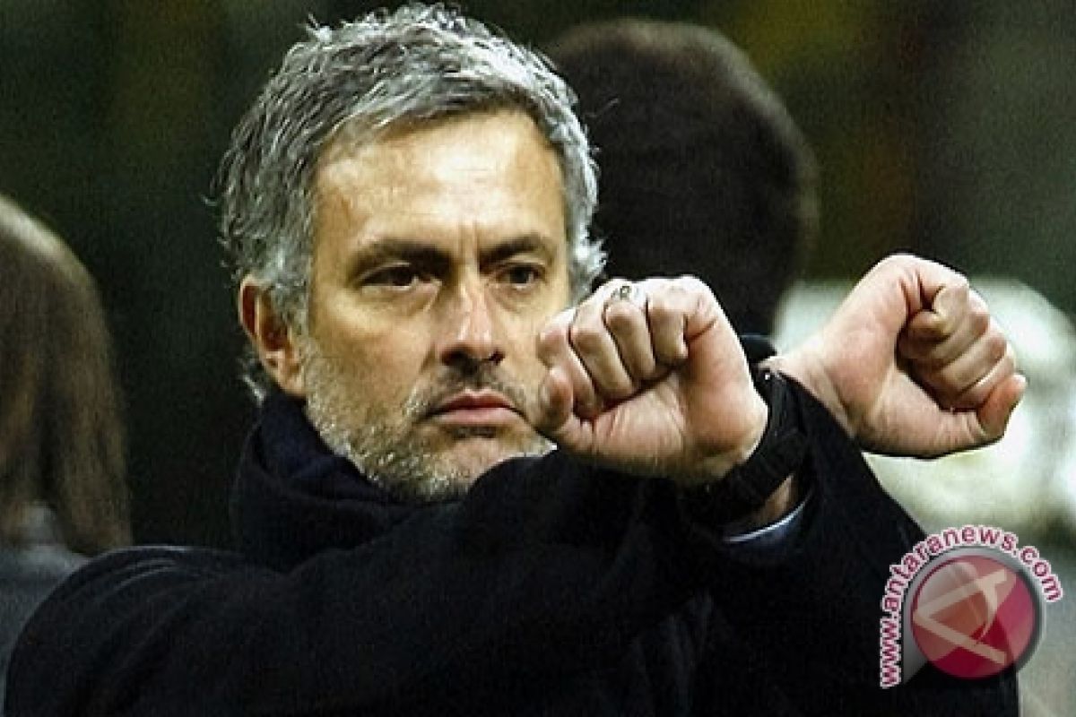 Mourinho Dukung Financial Fair Play