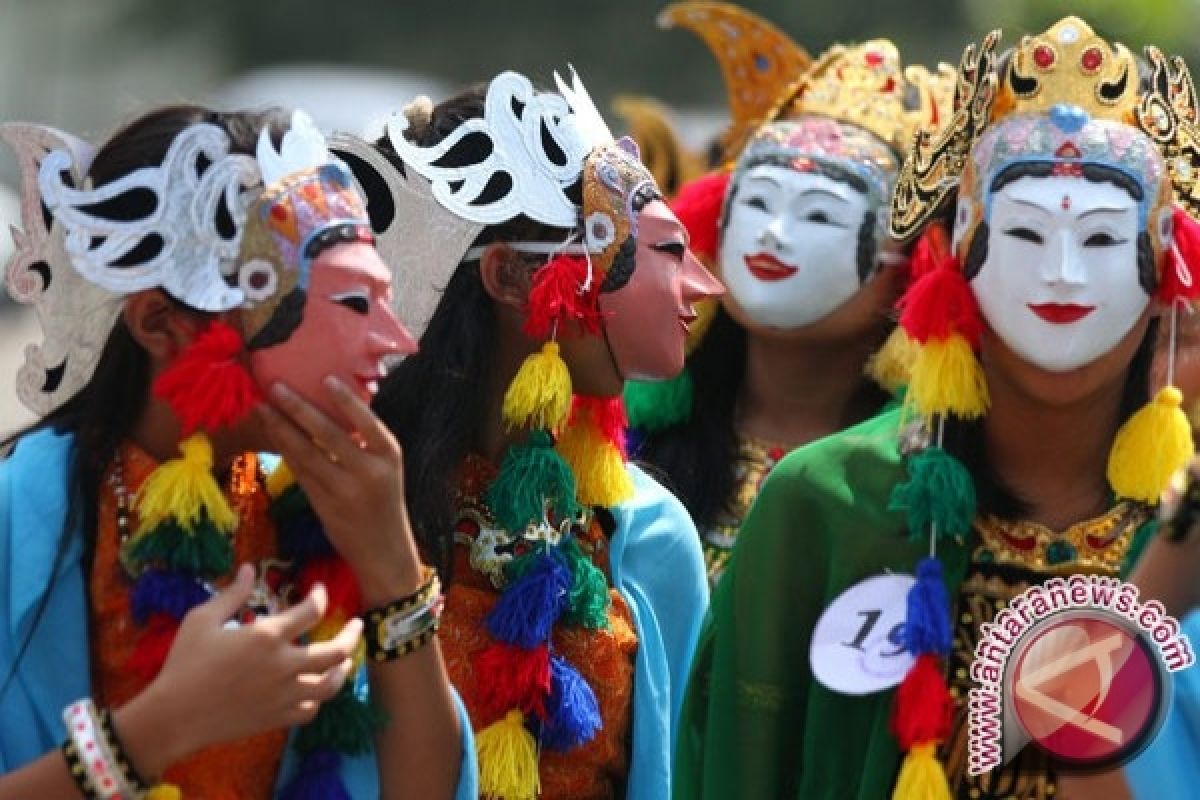 Festival Topeng Ireng di Borobudur