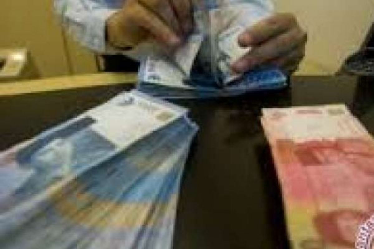Bank Riau Kepri Rayakan Ultah Bersama Nasabah