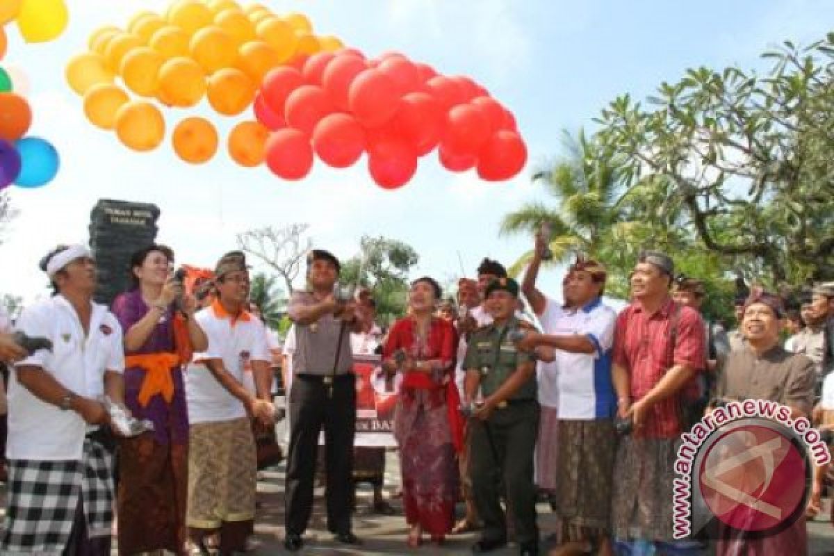 Bupati Tabanan Dorong Cagub Bali Kampanye Budaya 