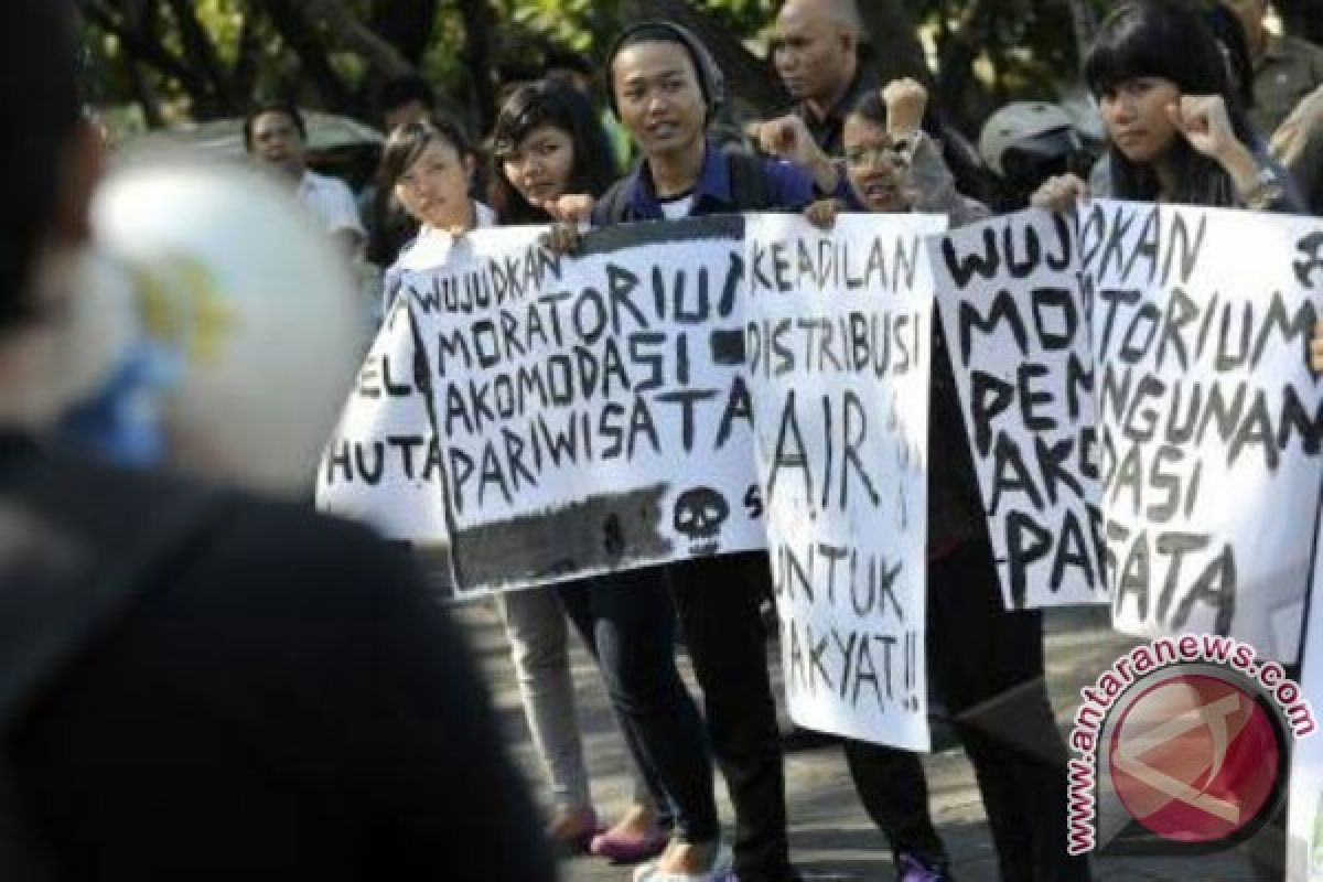 Gubernur Bali Akan Penuhi Tuntutan Walhi