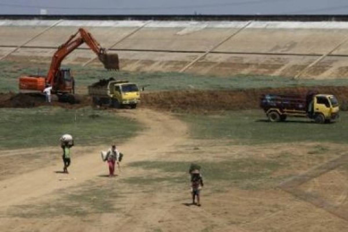 Atasi Krisis Air, Pemerintah Bangun 13 Waduk