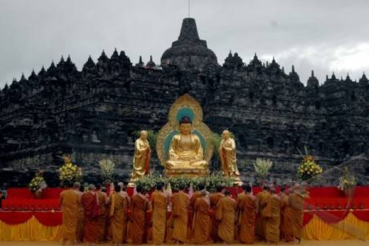 Dirjen: Waisak Momentum Umat Buddha Mawas Diri