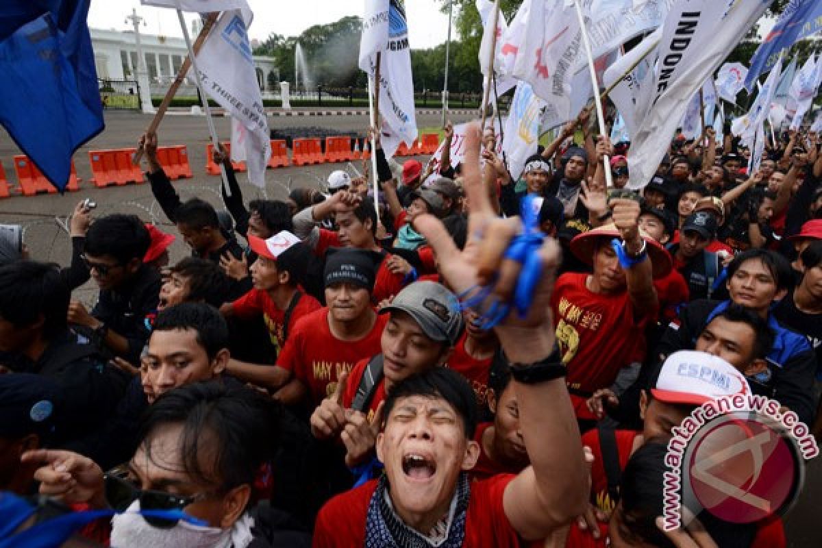 Istana apresiasi buruh dan polisi