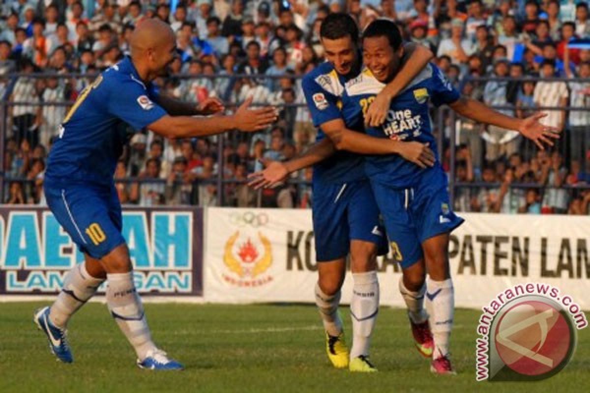 Persib gulung Sriwijaya FC 4-0