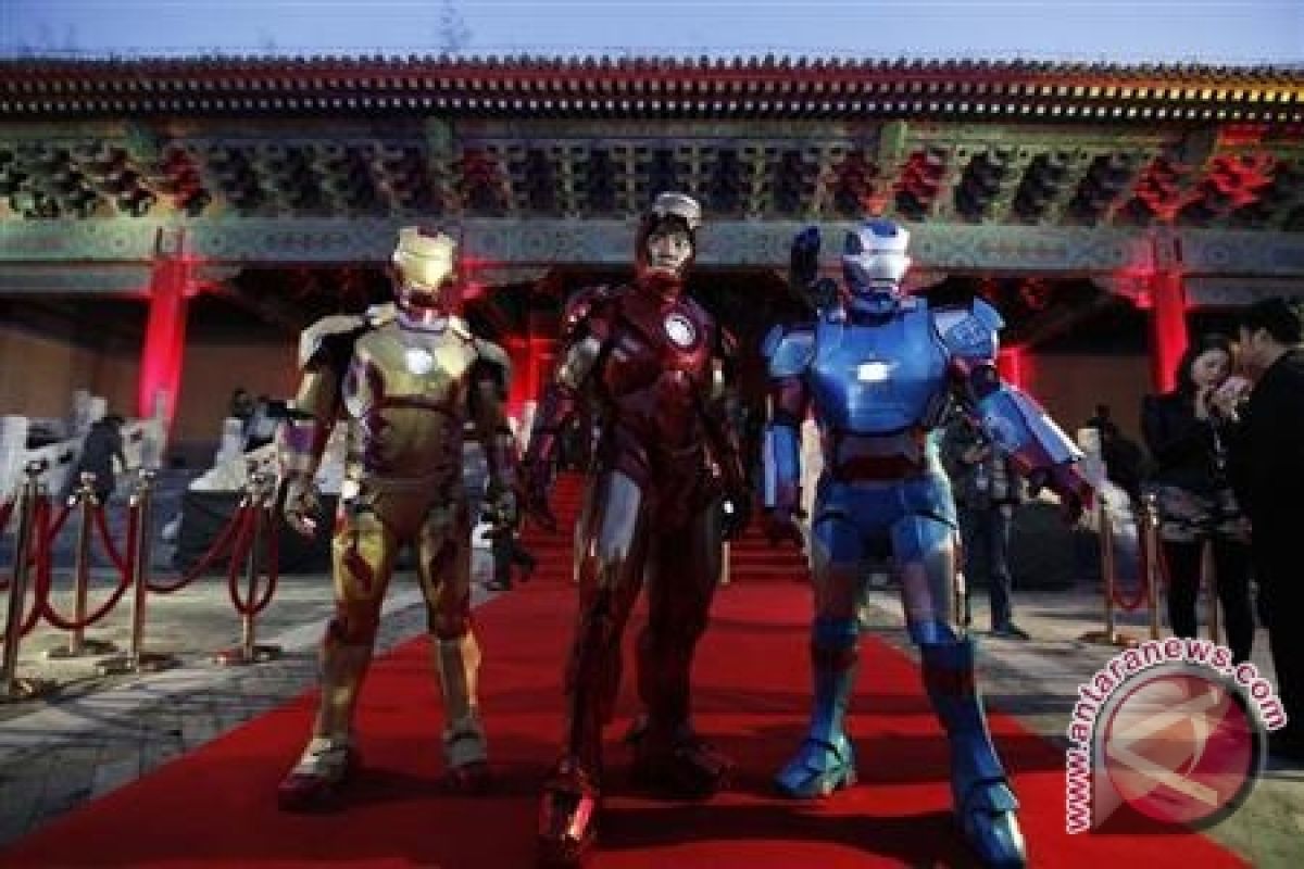 Iron Man 3 Mewabah di Amerika dan Kanada