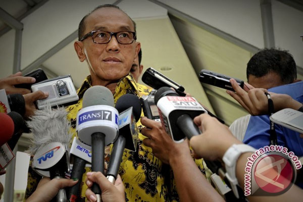 Golkar tunggu putusan pengadilan terkait status Rusli