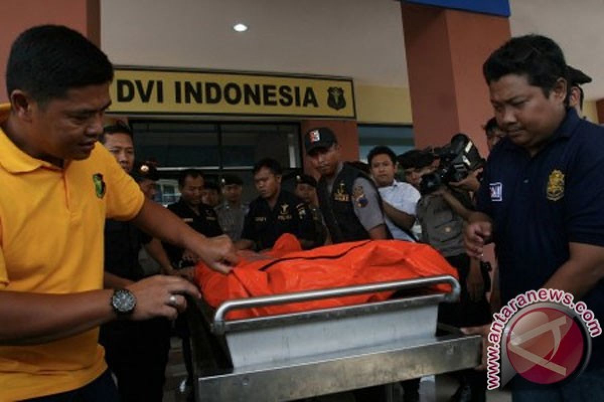 Jenazah teroris Abu Roban dimakamkan di Batang