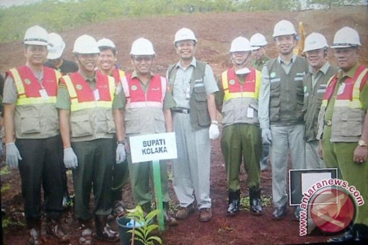 Antam Kerjasama Tim Ekspedisi NKRI Tanam Pohon