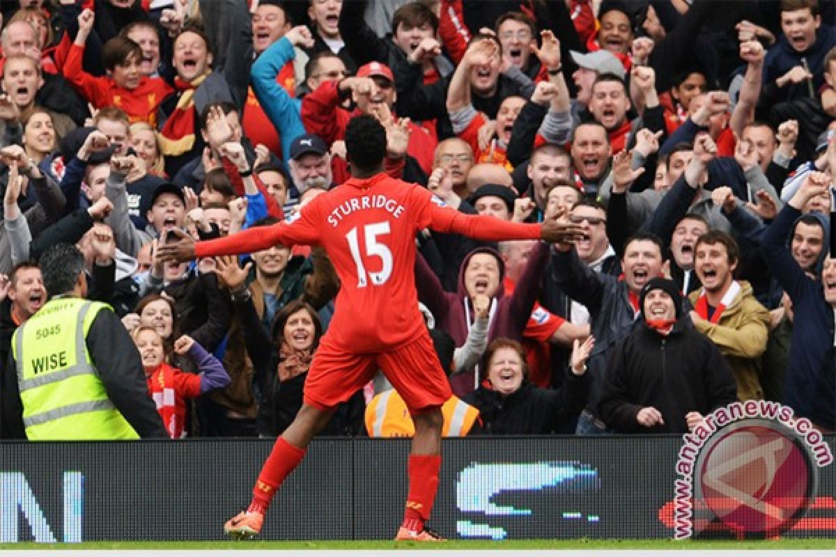 Sturridge bawa Liverpool menang di laga pembuka