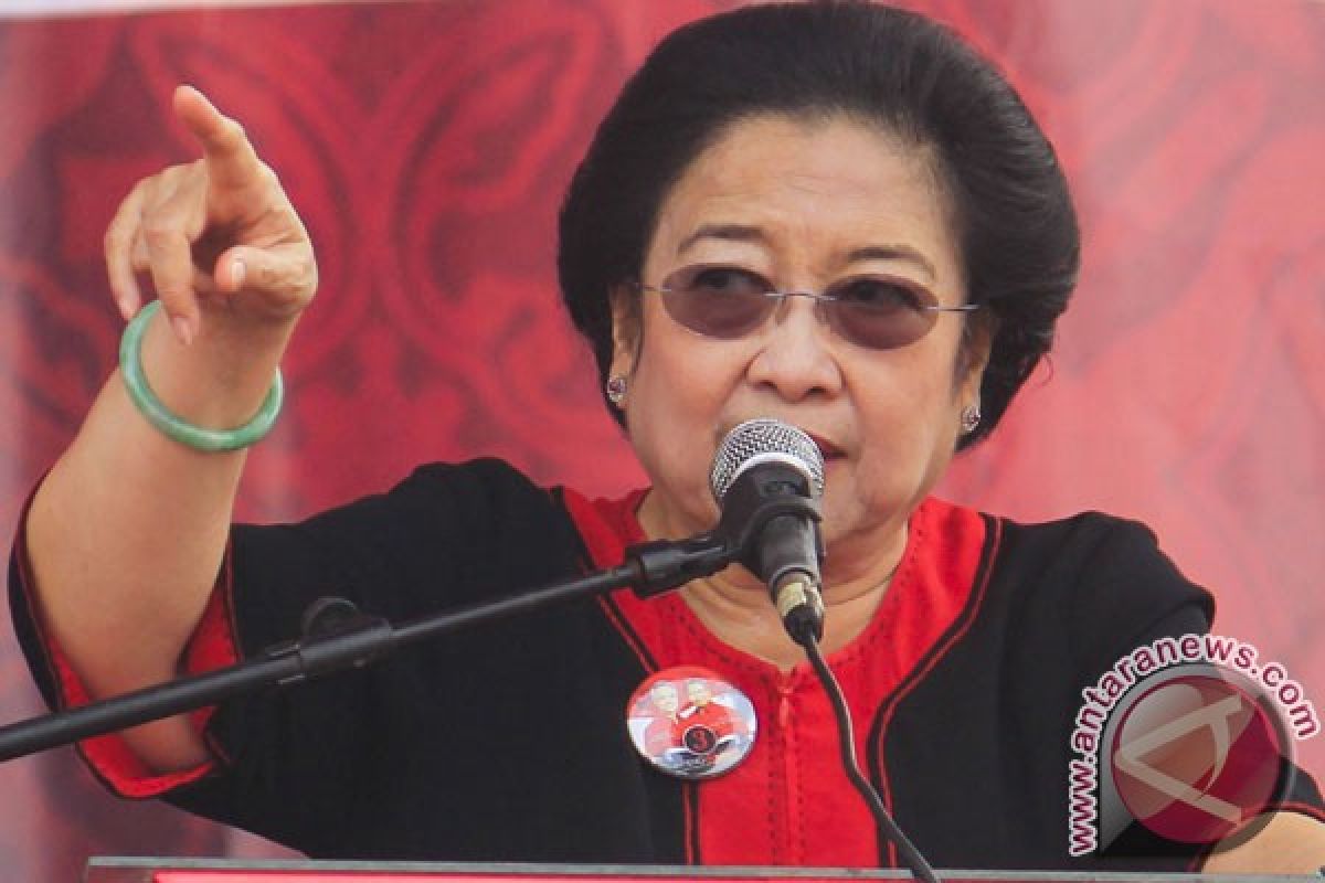 Megawati: kepala daerah harus bisa sejahterakan petani