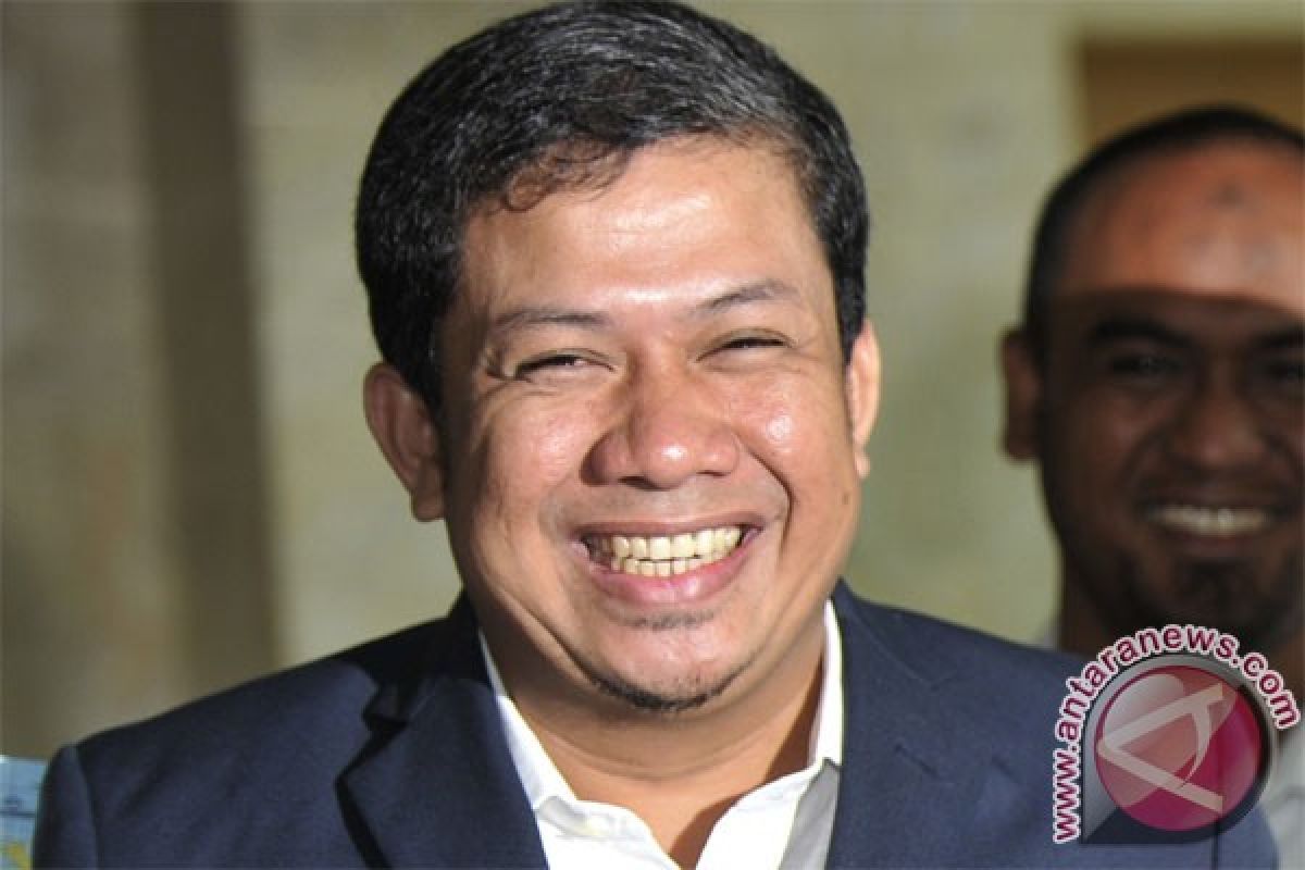 Fahri Hamzah bantah pernah bertemu kubu Agung