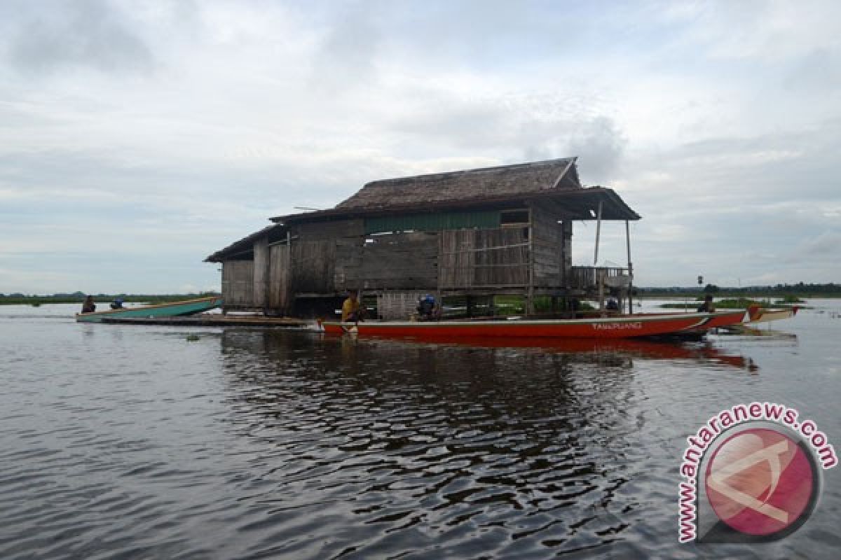 Nelayan Sulut yang hanyut di Maluku Utara ditemukan Basarnas