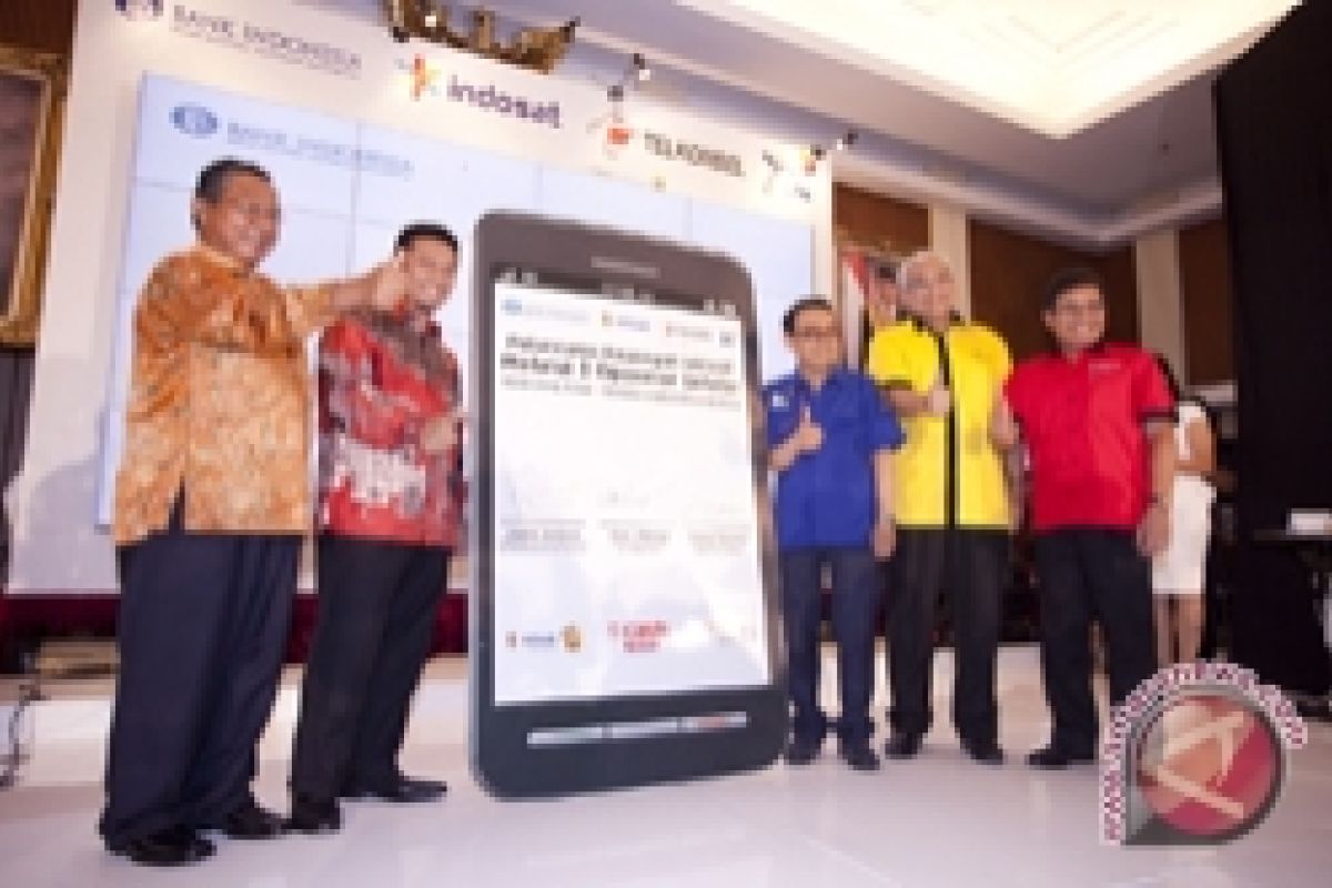 Telkomsel-XL-Indosat Berkolaborasi  layani pengiriman uang elektronik 