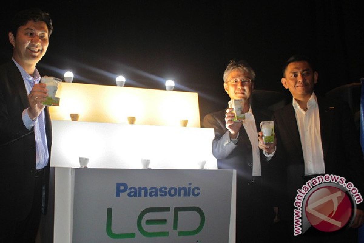 Panasonic targetkan penjualan 200.000 lampu LED 