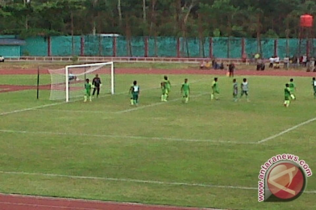 PSMS Medan Kalahkan Persipon 2-1 