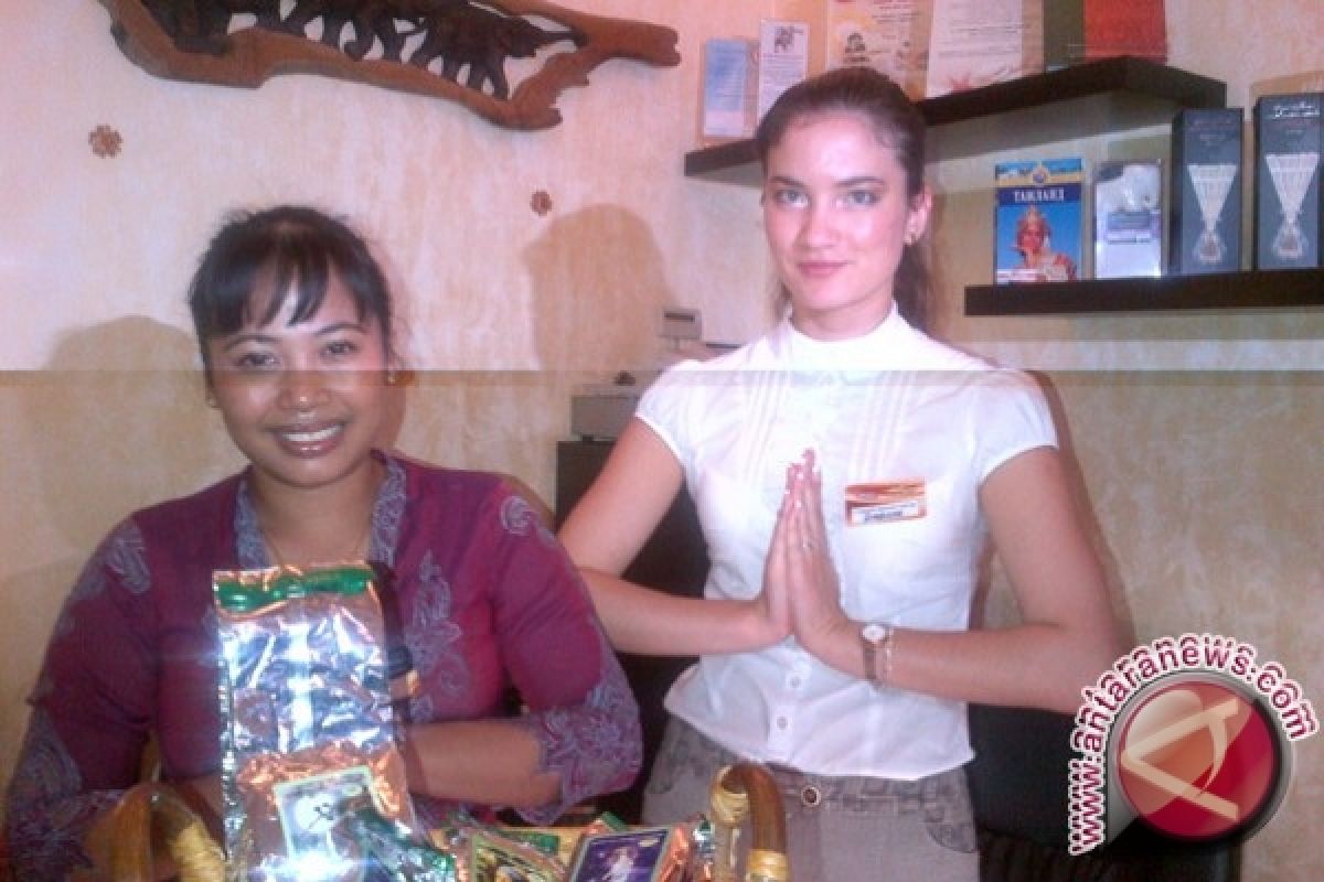  Pijatan wanita Bali disukai pria-pria Rusia