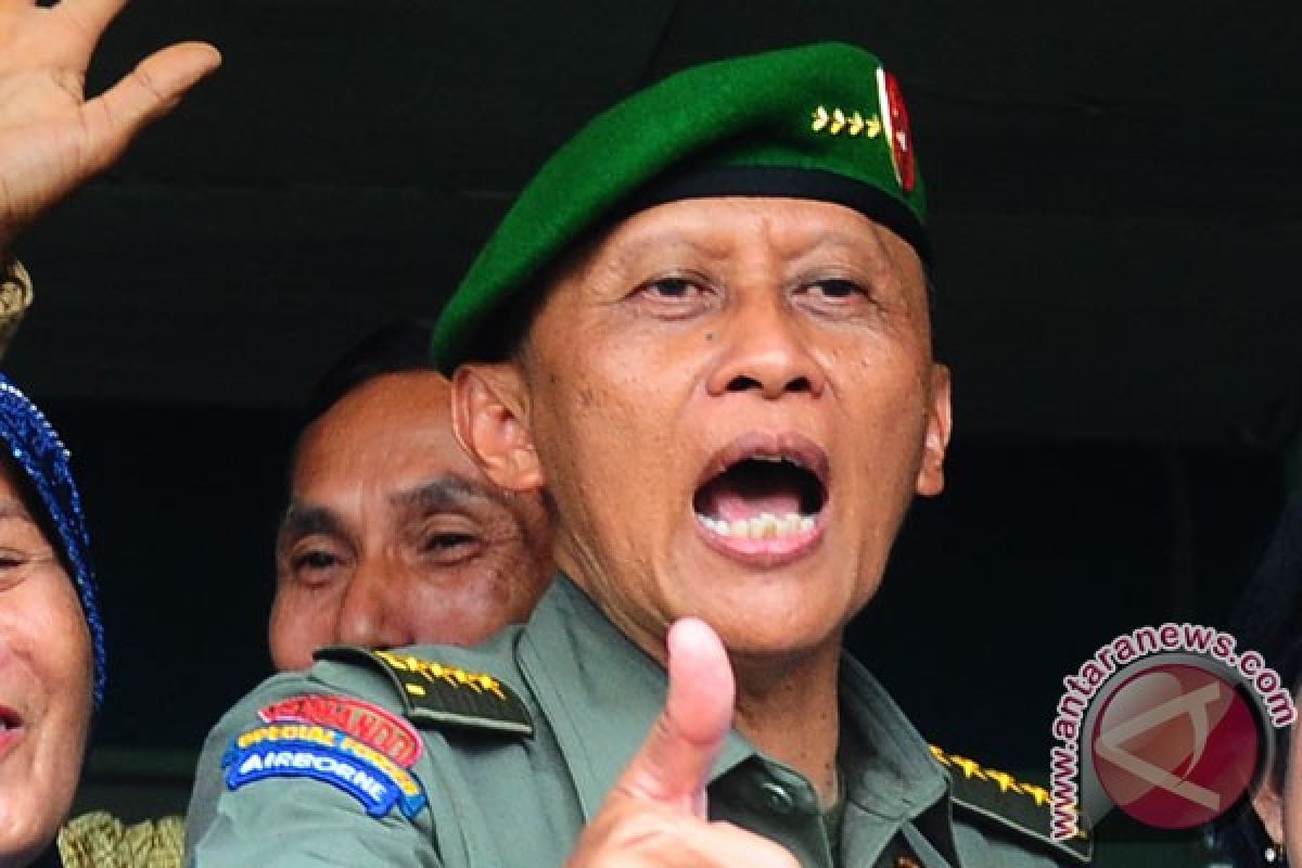 President asks military to stay neutral ahead of  2014 elections