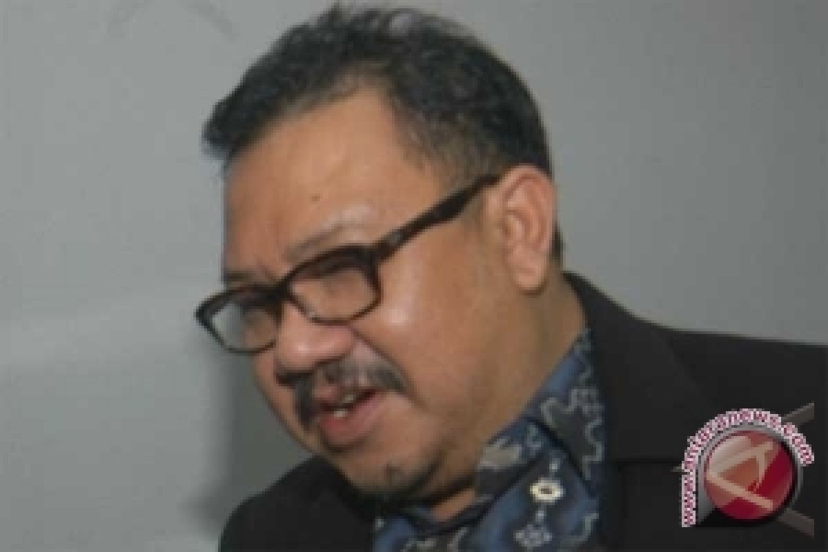 Direksi Perum LKBN Antara mengajar