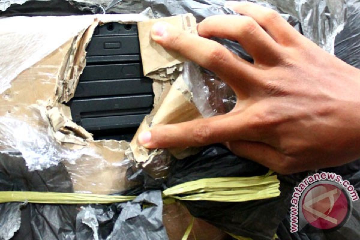 Polisi gagalkan penyundupan barang bekas di perbatasan Kapuas Hulu
