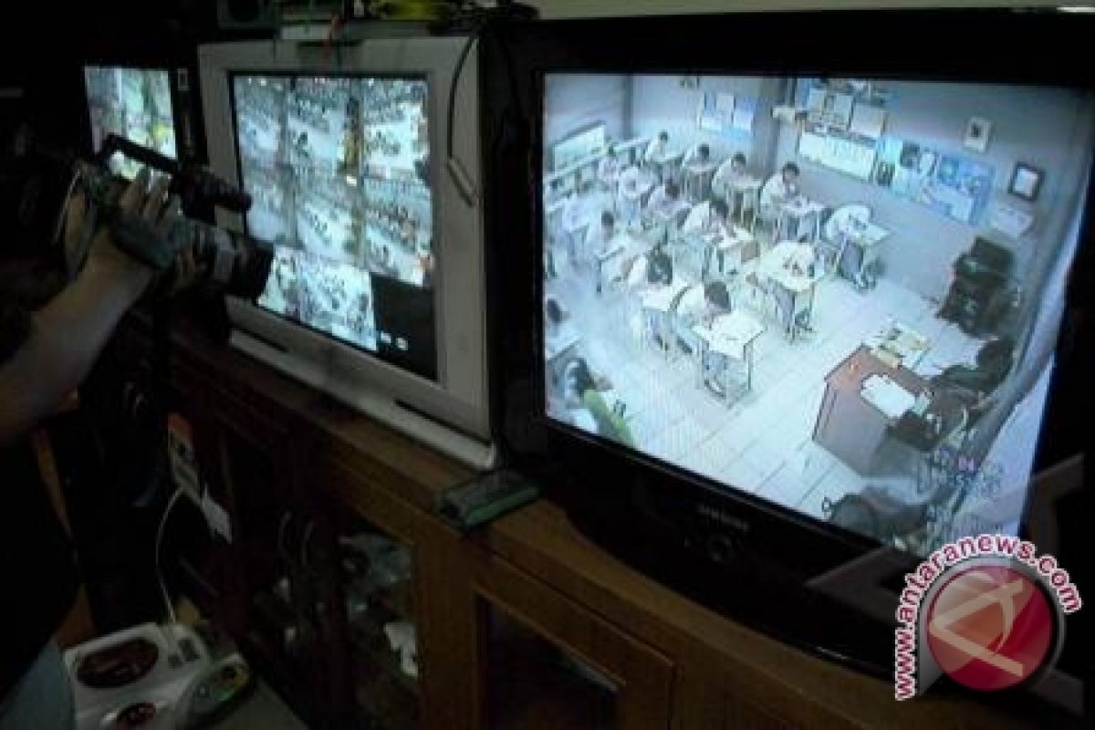 Polisi Tangkap Pembobol Apotek Berkat Rekaman CCTV