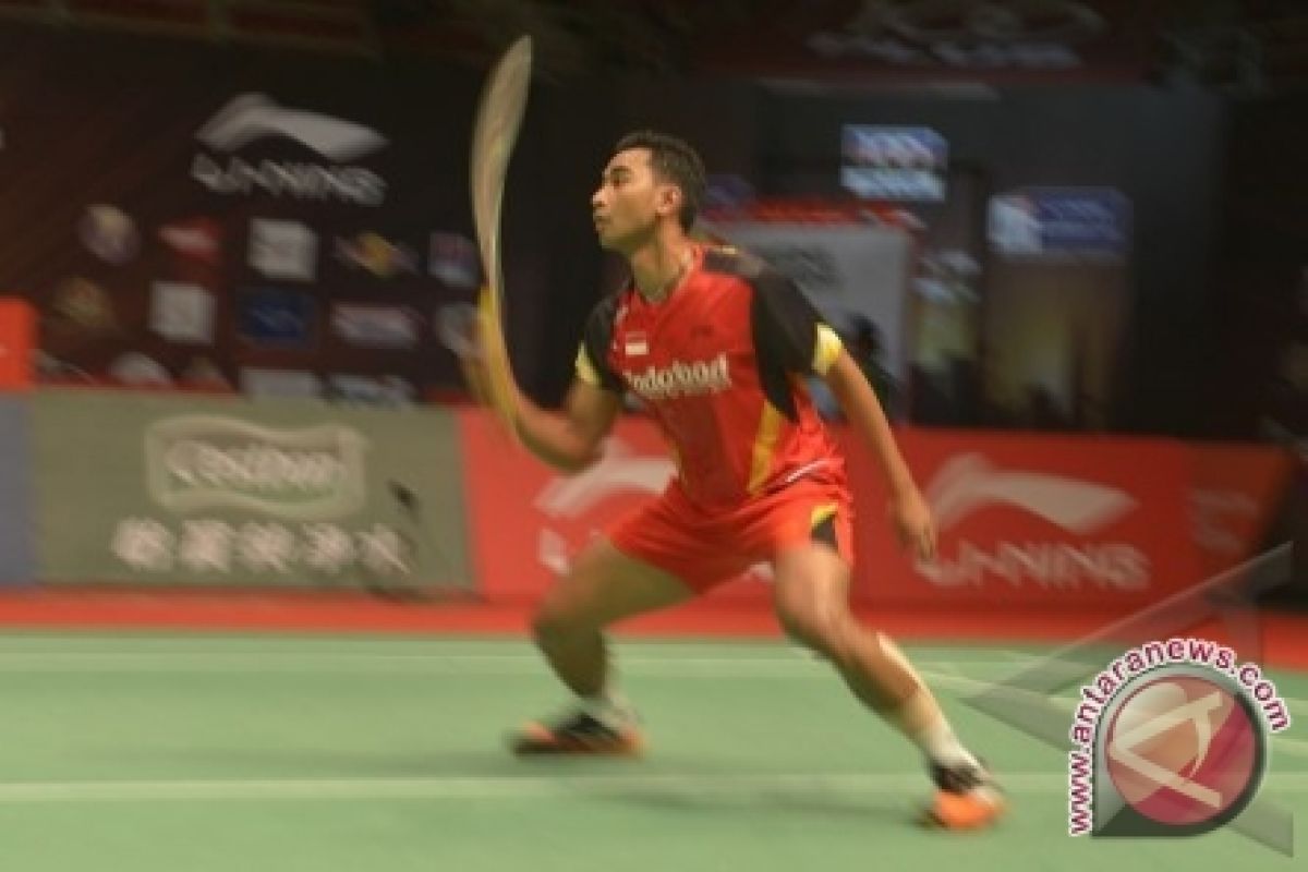 Tommy Sugiarto kalahkan Lin Dan