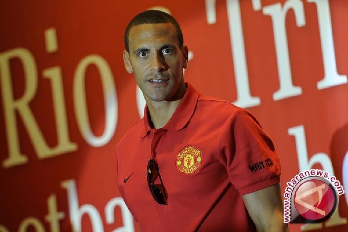 Rio Ferdinand Terjun ke Dunia Tinju Profesional, Benarkah?