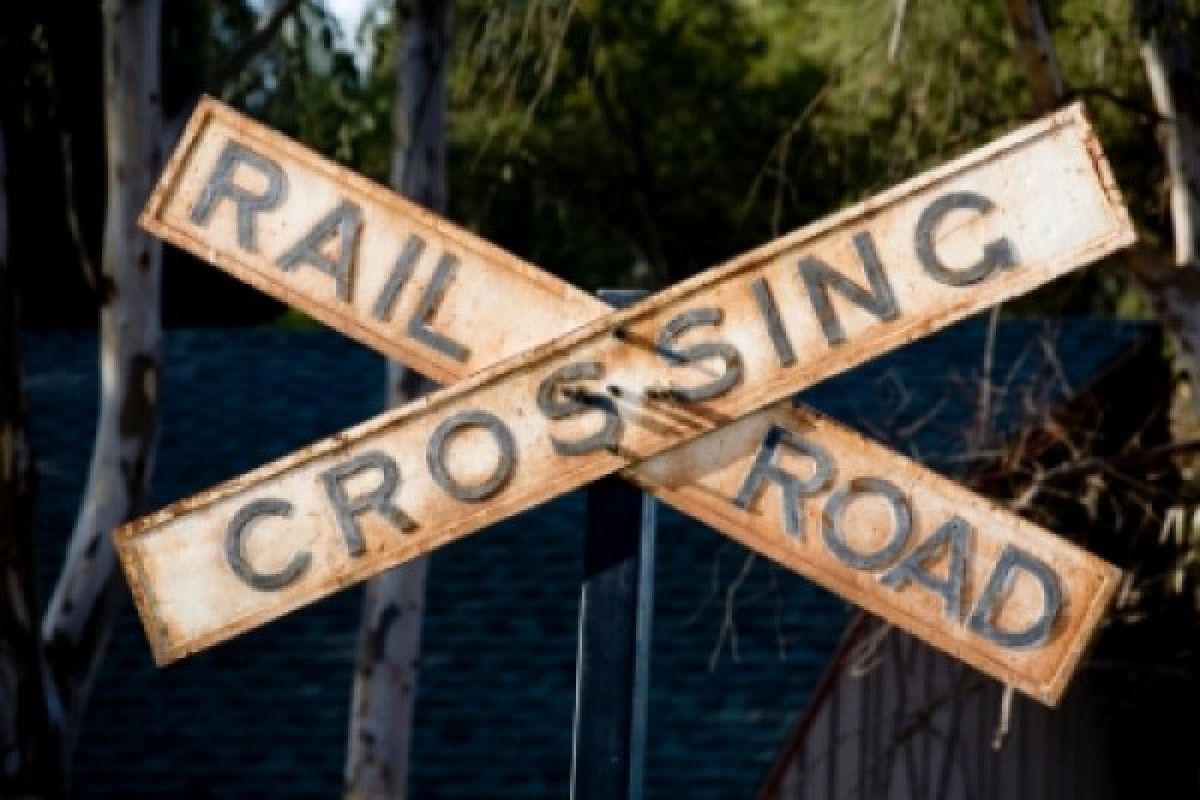 Freight trains collision injures 7 people in Missouri