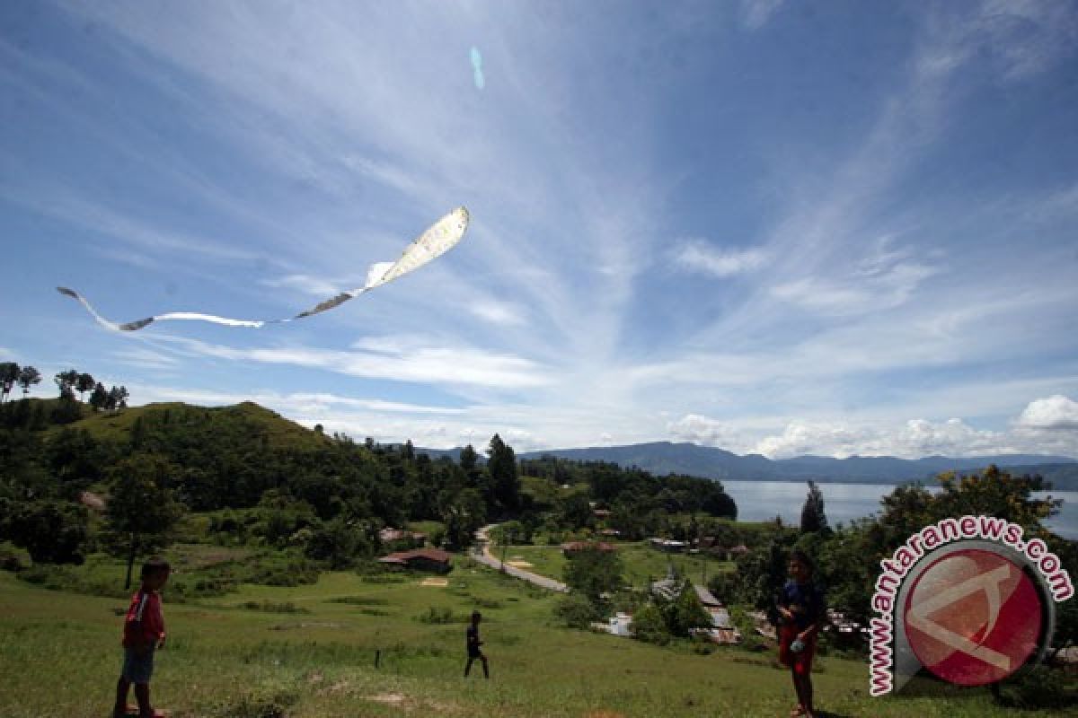 Samosir kembangkan wisata berbasis lingkungan