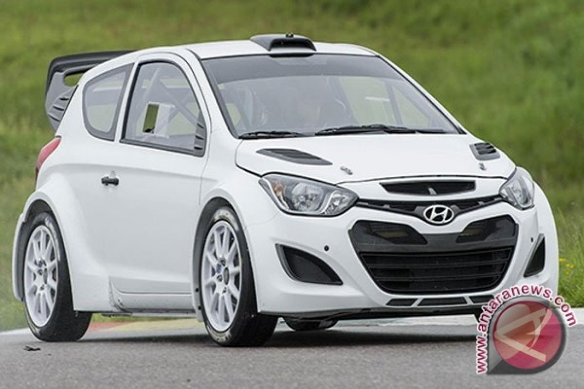 Hyundai Lakukan Uji Coba Kendaraan reli i20 WRC