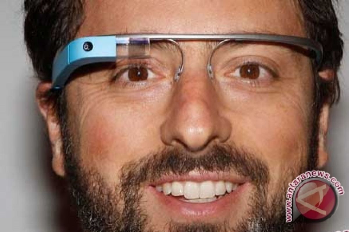 Teknologi Organic Light-Emitting Diode untuk Google Glass.