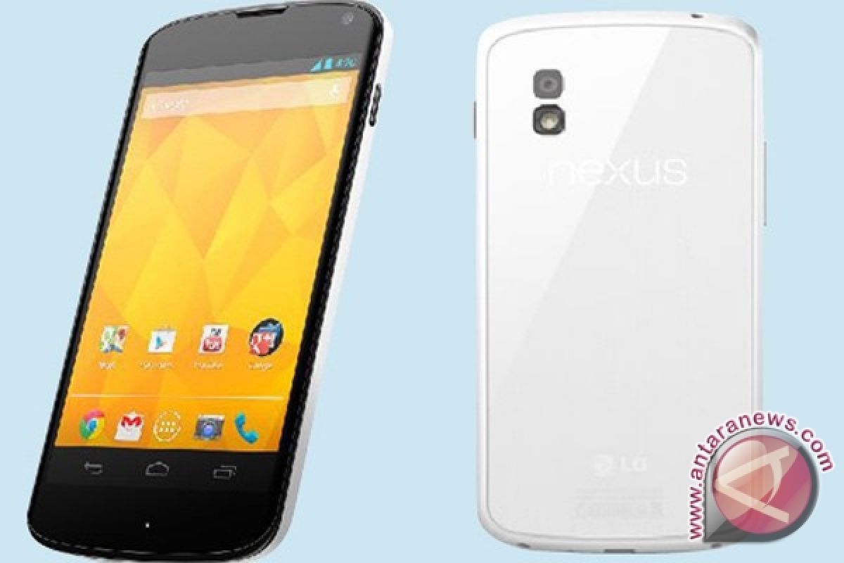  Nexus 4 putih hadir secara global Juni