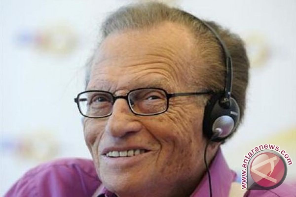  Larry King veteran CNN pandu TV berdana Kremlin