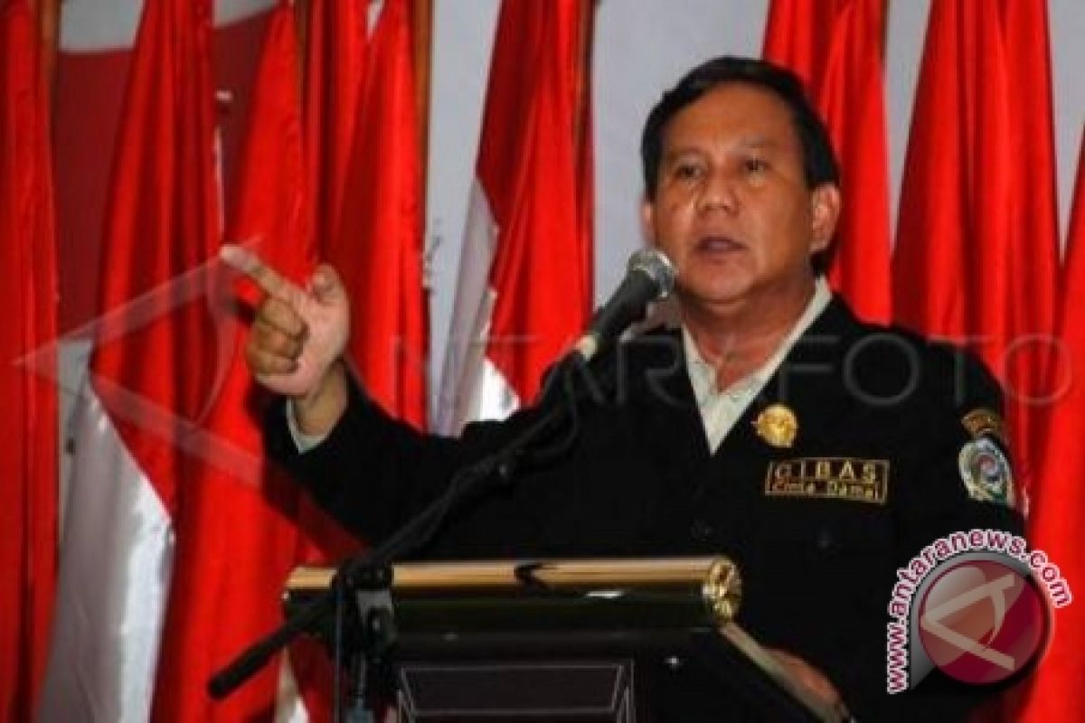 Indo Barometer: Prabowo meniru jurus Donald Trump