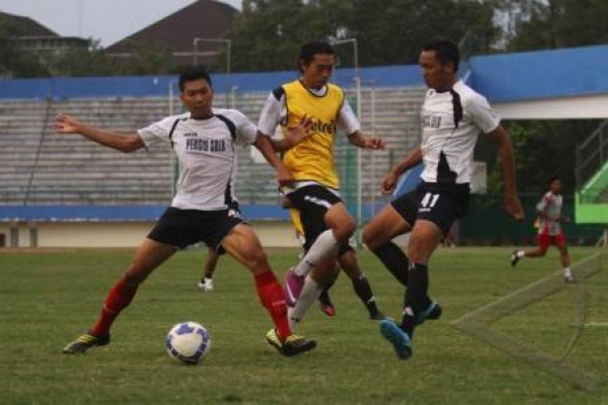 Pemain Liburan, Persis Tunda Jadwal Latihan