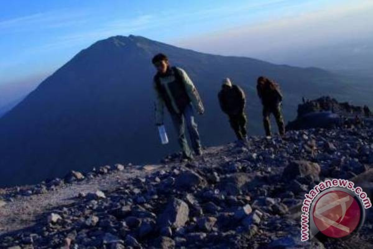 Pendaki Gunung Merapi Meningkat