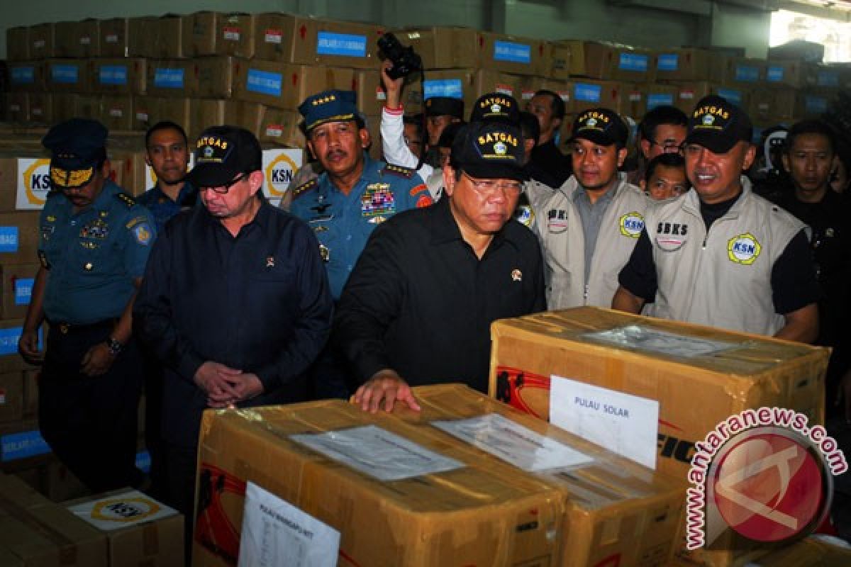 Kapal Safari Bhakti diberangkatkan menuju pulau terluar